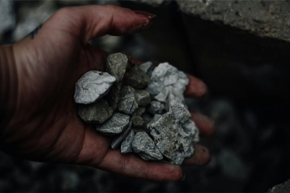 Metal Value and Investment Return