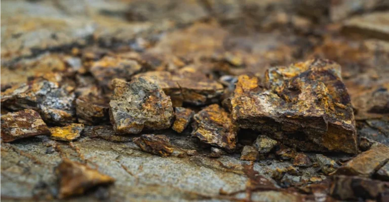 Sulfide Gold Ore Treatment: From Extraction to Pure Gold